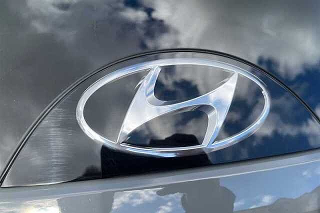 Hyundai TUCSON 1.6 h T-GDi N Line SUV 5dr Petrol Hybrid Auto Euro 6 (s/s) (230 ps) Grey