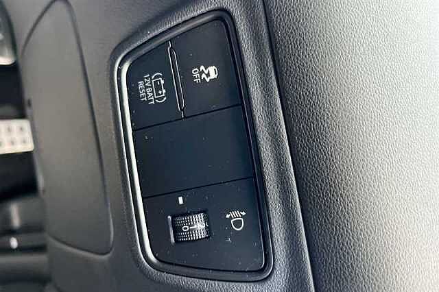 Hyundai TUCSON 1.6 h T-GDi N Line SUV 5dr Petrol Hybrid Auto Euro 6 (s/s) (230 ps) Grey