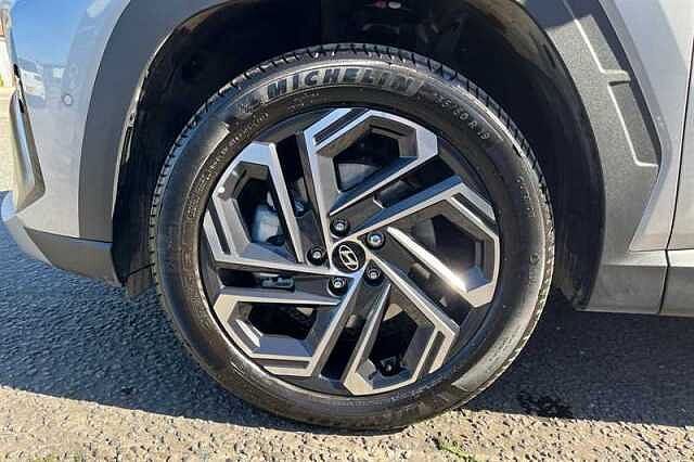 Hyundai TUCSON 1.6 T-GDi 13.8kWh Ultimate SUV 5dr Petrol Plug-in Hybrid Auto 4WD Euro 6 (s/s) ( Silver