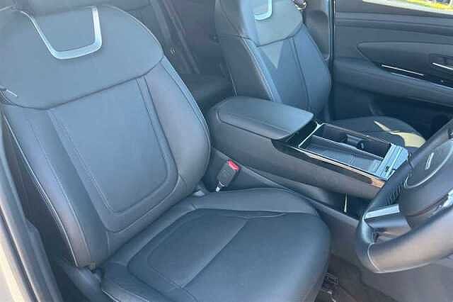 Hyundai TUCSON 1.6 T-GDi 13.8kWh Ultimate SUV 5dr Petrol Plug-in Hybrid Auto 4WD Euro 6 (s/s) ( Silver