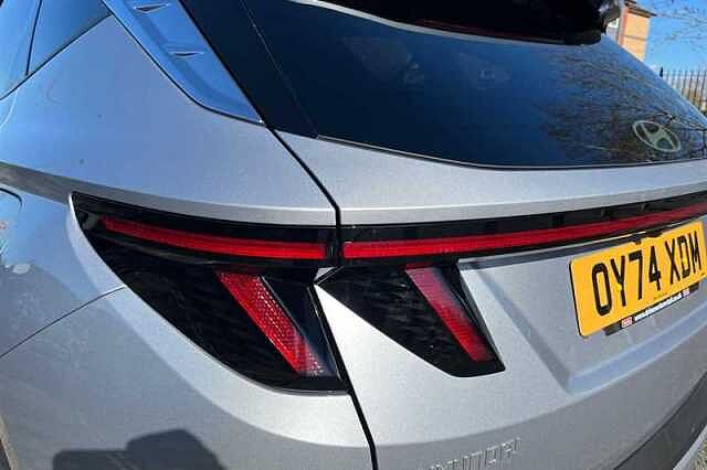 Hyundai TUCSON 1.6 T-GDi 13.8kWh Ultimate SUV 5dr Petrol Plug-in Hybrid Auto 4WD Euro 6 (s/s) ( Silver