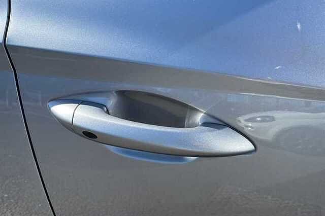 Hyundai TUCSON 1.6 T-GDi 13.8kWh Ultimate SUV 5dr Petrol Plug-in Hybrid Auto 4WD Euro 6 (s/s) ( Silver