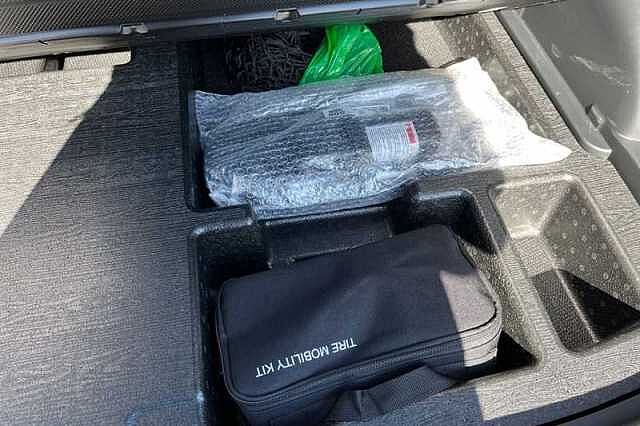 Hyundai TUCSON 1.6 T-GDi 13.8kWh Ultimate SUV 5dr Petrol Plug-in Hybrid Auto 4WD Euro 6 (s/s) ( Silver