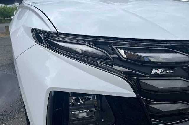 Hyundai TUCSON 1.6 T-GDi N Line SUV 5dr Petrol Hybrid Auto Euro 6 (s/s) (215 ps) White