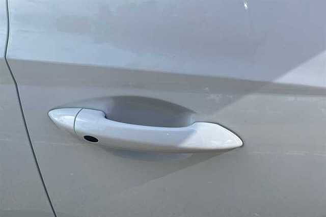 Hyundai TUCSON 1.6 h T-GDi Ultimate SUV 5dr Petrol Hybrid Auto Euro 6 (s/s) (230 ps) White
