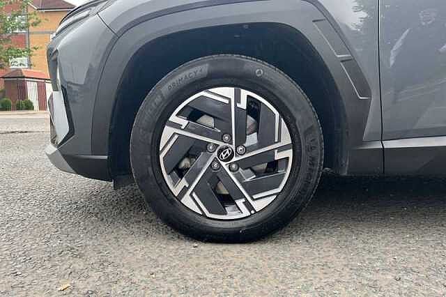 Hyundai TUCSON 1.6 T-GDi Advance SUV 5dr Petrol Hybrid Auto Euro 6 (s/s) (215 ps) Grey