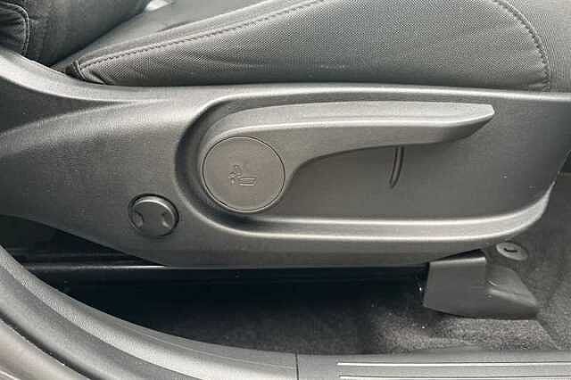 Hyundai TUCSON 1.6 T-GDi Advance SUV 5dr Petrol Hybrid Auto Euro 6 (s/s) (215 ps) Grey