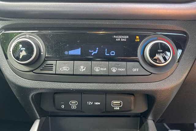Hyundai I10 1.0 Premium Hatchback 5dr Petrol Manual Euro 6 (s/s) (63 ps) Grey