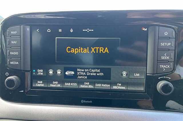 Hyundai I10 1.0 Premium Hatchback 5dr Petrol Manual Euro 6 (s/s) (63 ps) Grey