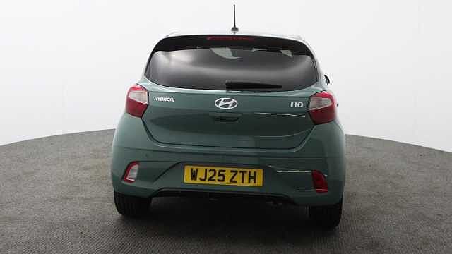 Hyundai i10 1.0 Premium Hatchback 5dr Petrol Auto Euro 6 (s/s) (63 ps)
