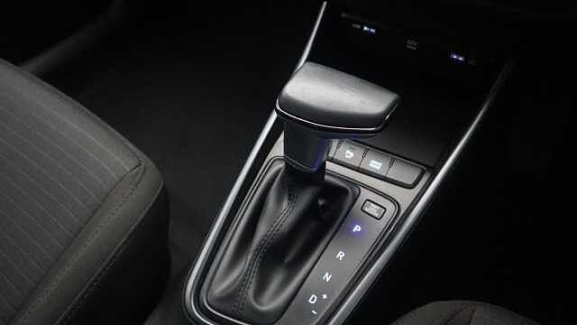 Hyundai i20 1.0 T-GDi MHEV SE Connect Hatchback 5dr Petrol Hybrid DCT Euro 6 (s/s) (100 ps)