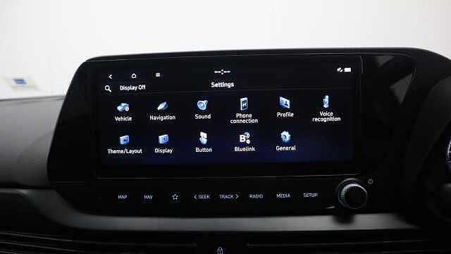 Hyundai I20 1.0 T-GDi MHEV Premium Hatchback 5dr Petrol Hybrid Manual Euro 6 (s/s) (100 ps) Black