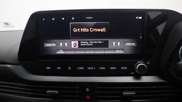 Hyundai I20 1.0 T-GDi MHEV Premium Hatchback 5dr Petrol Hybrid Manual Euro 6 (s/s) (100 ps) Black