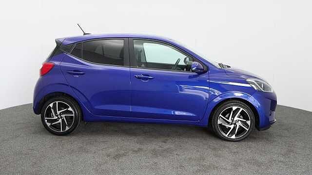 Hyundai I10 1.2 Premium Hatchback 5dr Petrol Auto Euro 6 (s/s) (84 ps) Blue
