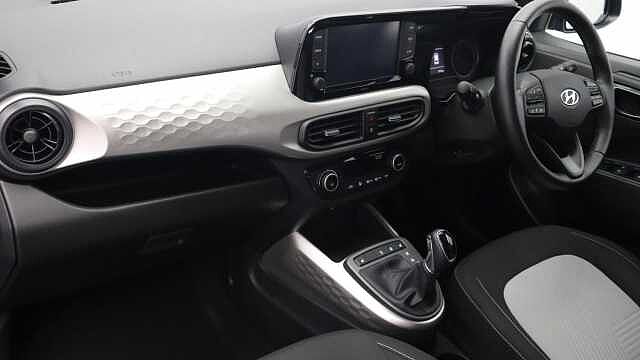 Hyundai I10 1.2 Premium Hatchback 5dr Petrol Auto Euro 6 (s/s) (84 ps) Blue