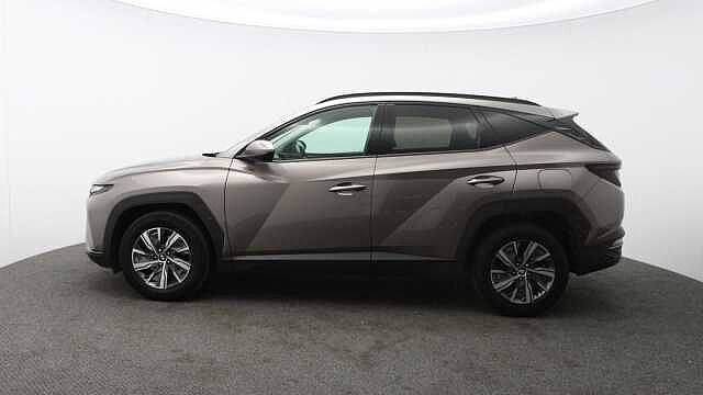Hyundai TUCSON 1.6 T-GDi SE Connect SUV 5dr Petrol Manual Euro 6 (s/s) (150 ps) Bronze