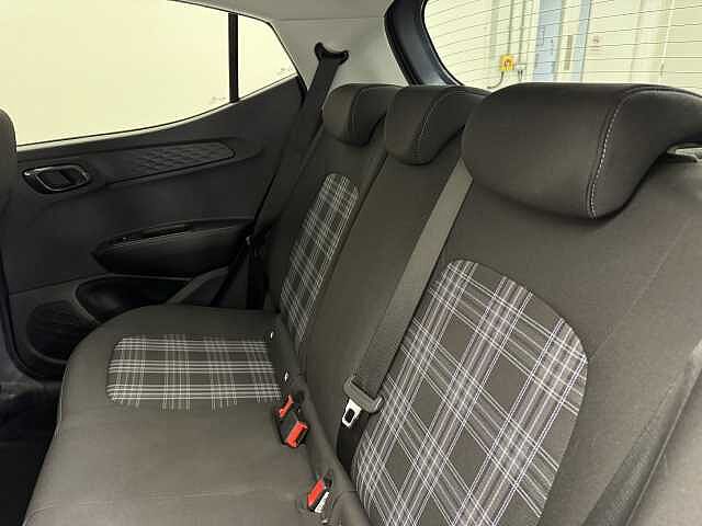 Hyundai i10 1.2 MPi Premium 5dr Auto