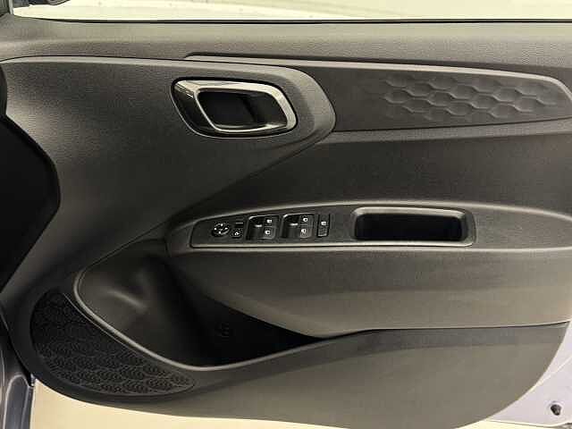 Hyundai i10 1.2 MPi Premium 5dr Auto