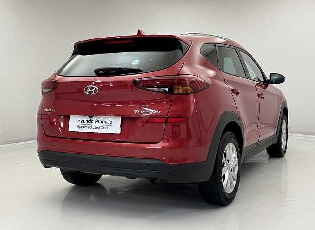 Hyundai TUCSON 1.6 GDi SE Nav 5dr 2WD Red