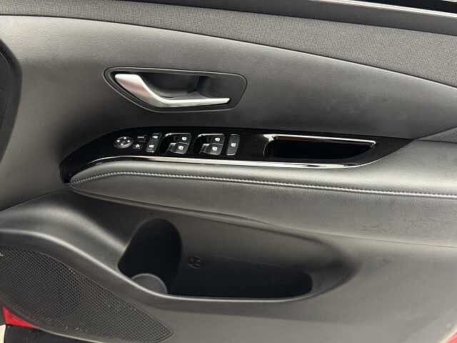 Hyundai TUCSON 1.6 TGDi Hybrid 230 Ultimate 5dr 2WD Auto Red