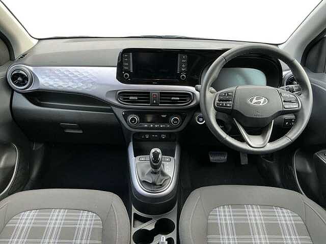 Hyundai i10 1.0 [63] Premium 5dr Auto [Nav]