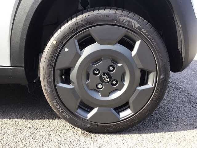 Hyundai Inster 85kW Cross 49kWh 5dr Auto
