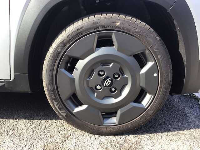 Hyundai Inster 85kW Cross 49kWh 5dr Auto