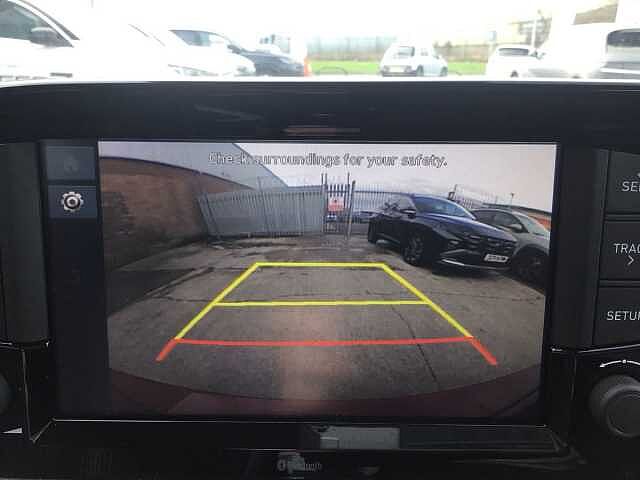 Hyundai I10 1.2 Advance 5dr Auto Red