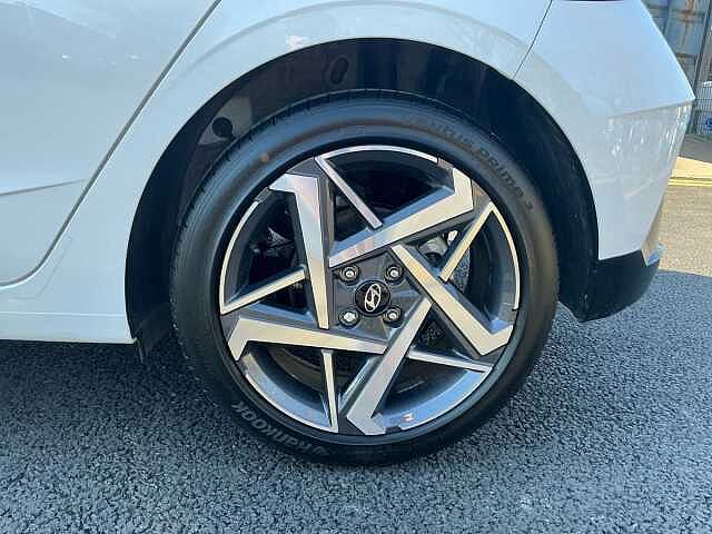 Hyundai i20 1.0T GDi Premium 5dr DCT