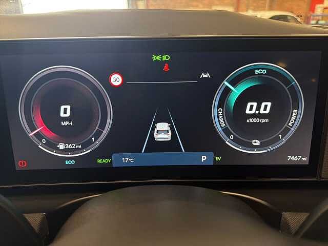 Hyundai TUCSON 1.6T Hybrid N Line S 5dr Auto White