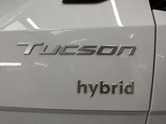Hyundai TUCSON 1.6T Hybrid N Line S 5dr Auto White