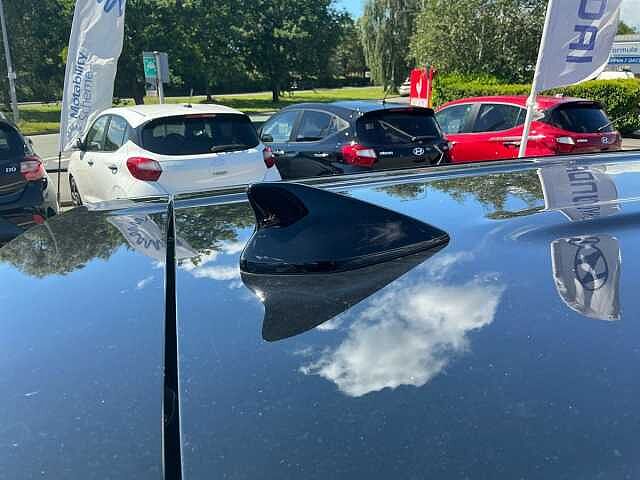 Hyundai INSTER 85kW 01 49kWh 5dr Auto Black