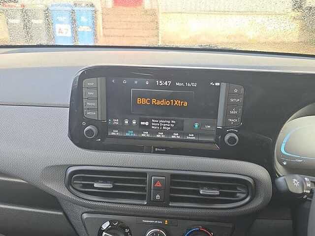 Hyundai i10 1.0 Advance 5dr Automatic