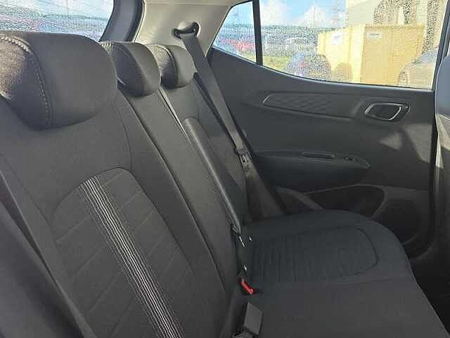 Hyundai i10 1.0 Advance 5dr Automatic