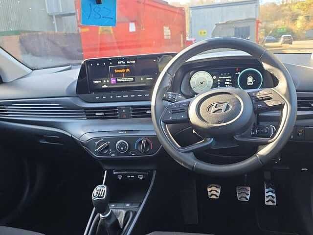 Hyundai BAYON 1.0T-GDi Advance 5dr Red