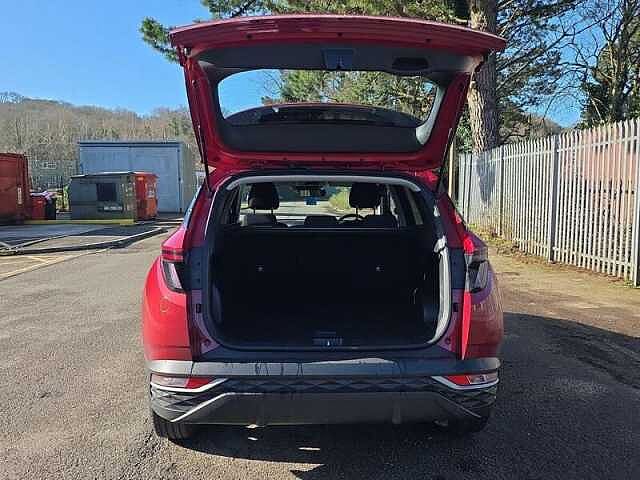 Hyundai TUCSON 1.6T-GDi Mild Hybrid SE Connect 5dr Automatic