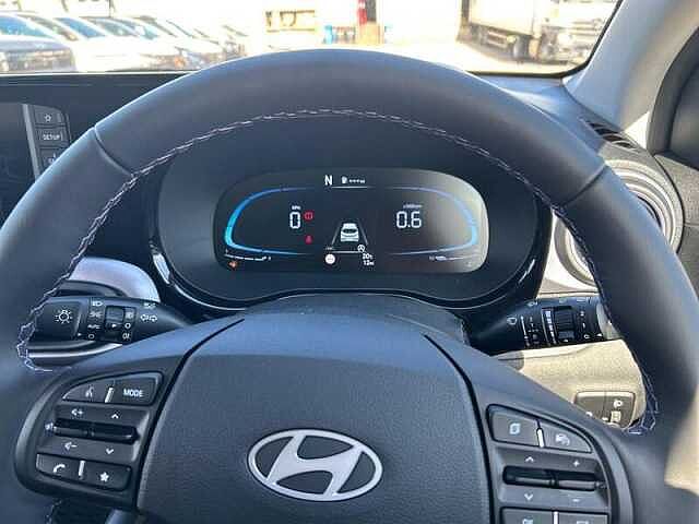 Hyundai I10 1.2 Premium 5dr Automatic Vibrant Blue