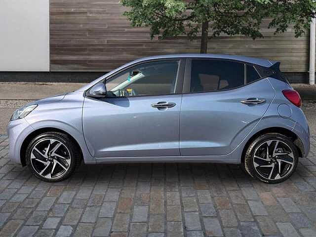 Hyundai I10 1.2 Premium 5dr Automatic Meta Blue