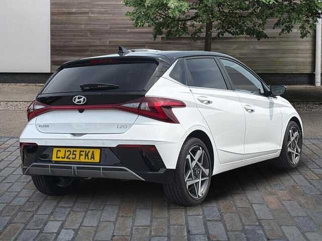 Hyundai I20 1.0 T-GDi Premium Hatchback 5dr Petrol DCT Euro 6 (s/s) (100 ps) Atlas White