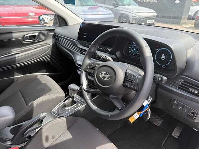 Hyundai I20 1.0 T-GDi Premium Hatchback 5dr Petrol DCT Euro 6 (s/s) (100 ps) Atlas White