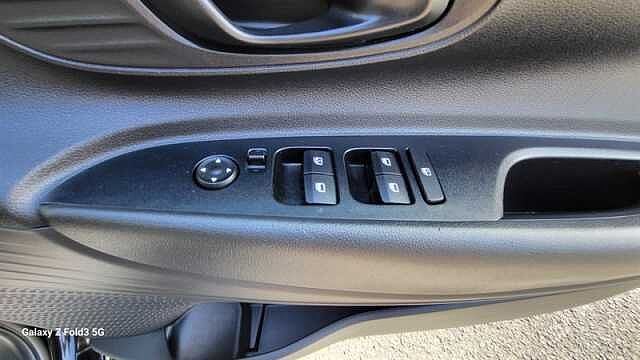 Hyundai i20 1.0 T-GDi MHEV SE Connect Hatchback 5dr Petrol Hybrid Manual Euro 6 (s/s) (100 p