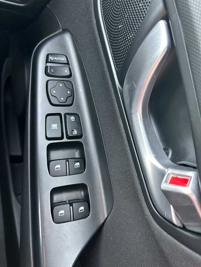 Hyundai KONA 1.6 h-GDi Premium SUV 5dr Petrol Hybrid DCT Euro 6 (s/s) (141 ps)