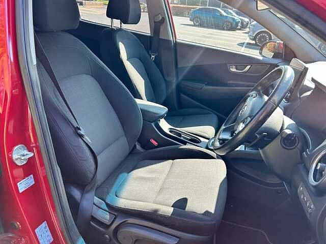 Hyundai KONA 1.6 h-GDi Premium SUV 5dr Petrol Hybrid DCT Euro 6 (s/s) (141 ps)