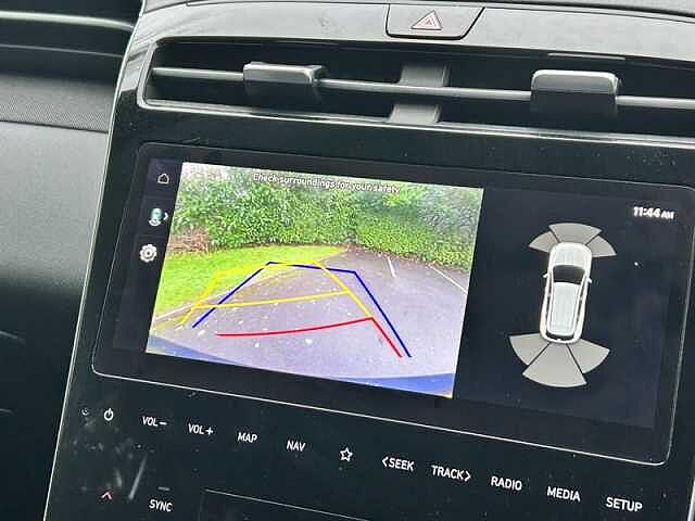 Hyundai TUCSON 1.6 h T-GDi Premium SUV 5dr Petrol Hybrid Auto Euro 6 (s/s) (230 ps)