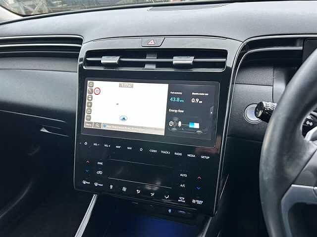 Hyundai TUCSON 1.6 h T-GDi Ultimate SUV 5dr Petrol Hybrid Auto Euro 6 (s/s) (230 ps) Red