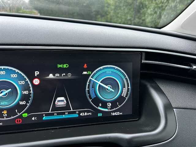 Hyundai TUCSON 1.6 h T-GDi Ultimate SUV 5dr Petrol Hybrid Auto Euro 6 (s/s) (230 ps) Red