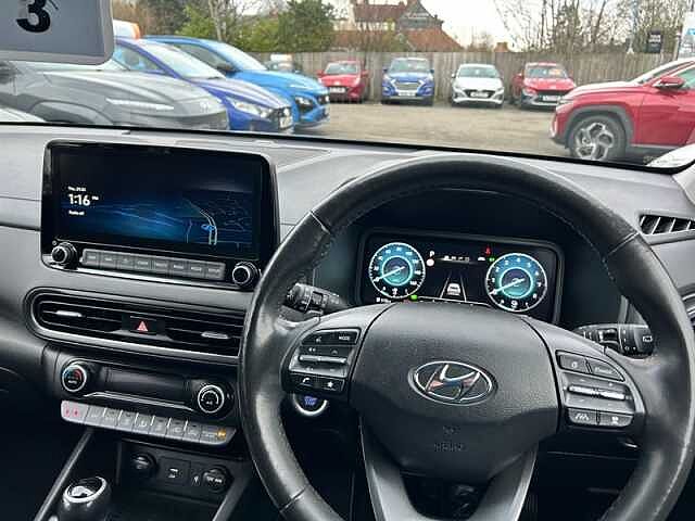 Hyundai KONA 1.6 h-GDi Premium SUV 5dr Petrol Hybrid DCT Euro 6 (s/s) (141 ps)