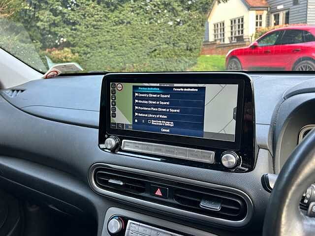 Hyundai KONA 64kWh Ultimate SUV 5dr Electric Auto (10.5kW Charger) (204 ps)