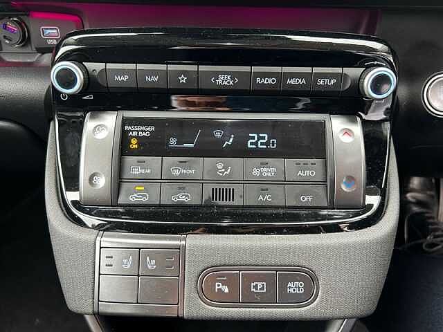 Hyundai INSTER Long Range 49kWh 02 SUV 5dr Electric Auto (115 ps) Beige