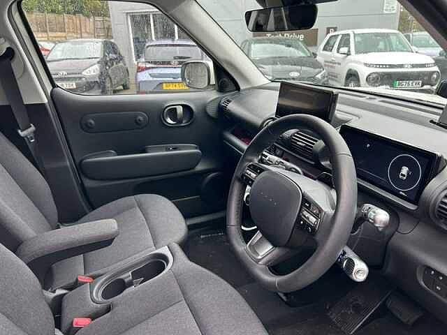 Hyundai INSTER Long Range 49kWh 02 SUV 5dr Electric Auto (115 ps) Beige